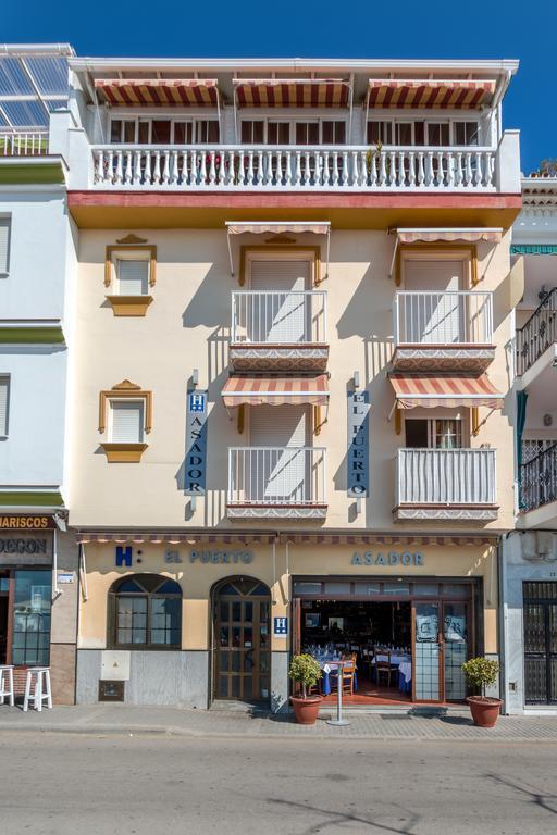 Hostal El Puerto Caleta De Velez Exterior photo